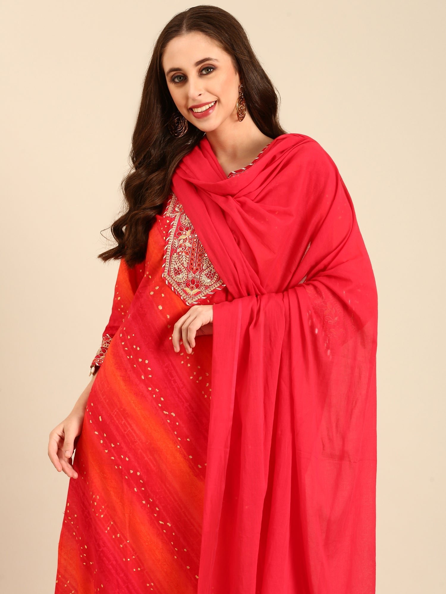 Pink muslin hand embroidery 3 piece suit set - Image 2