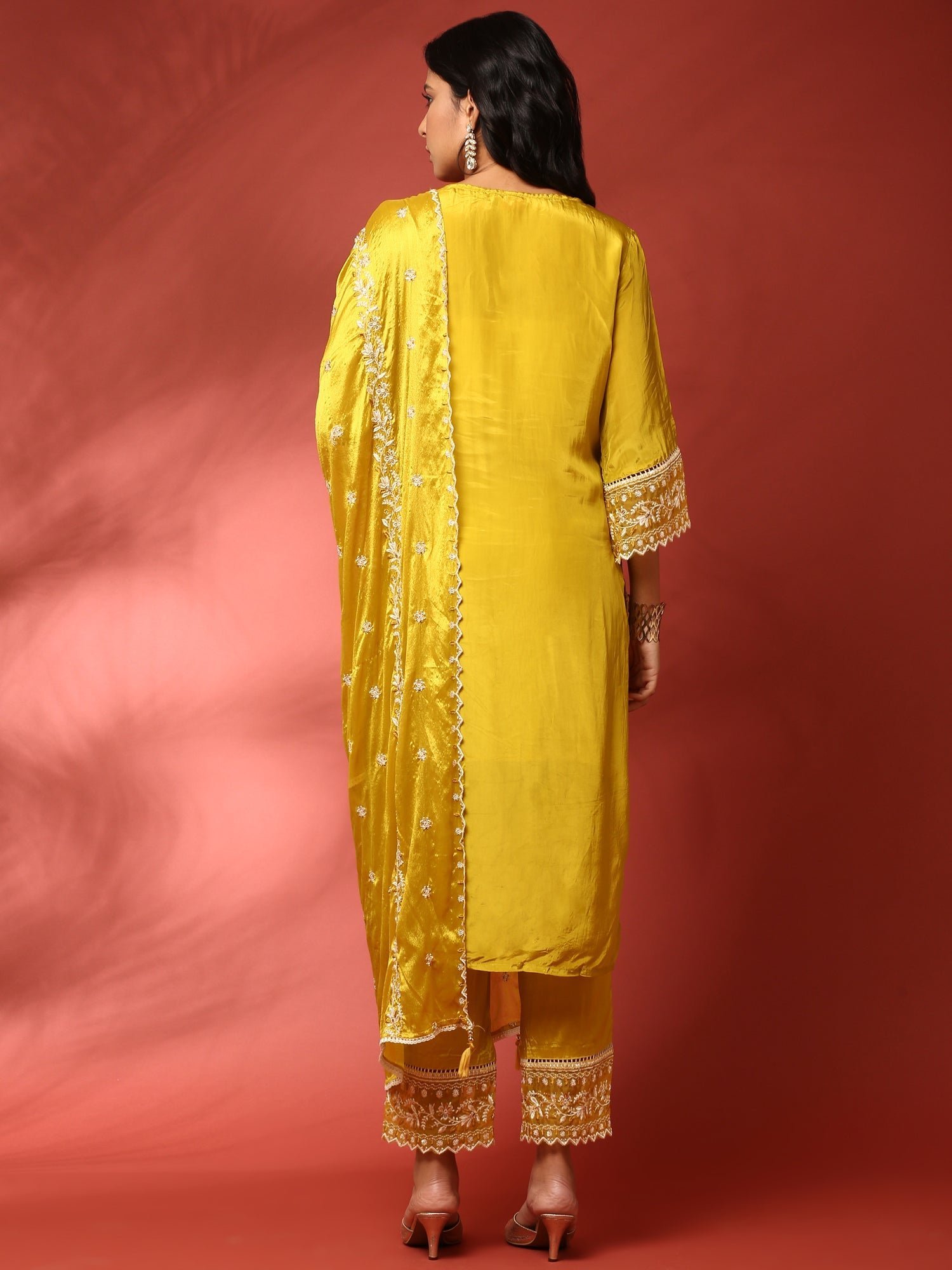 Green muslin heavy embroidered three piece suit set - Image 6