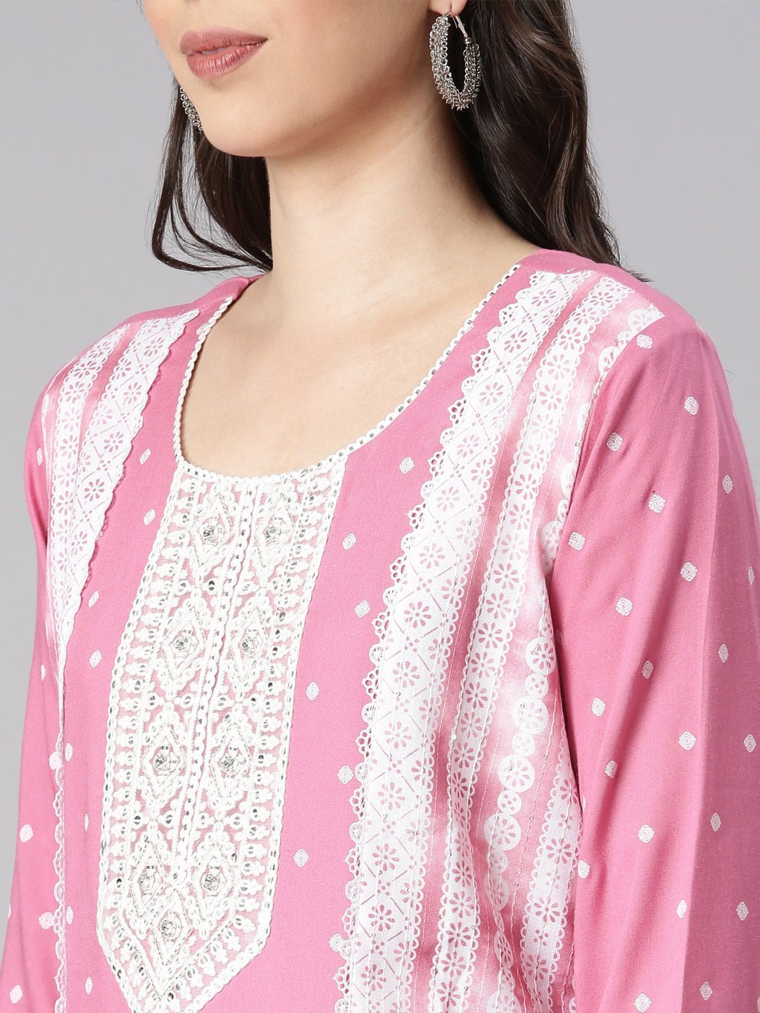 Quantumtera Pink Casual Solid Straight Kurta - Image 4