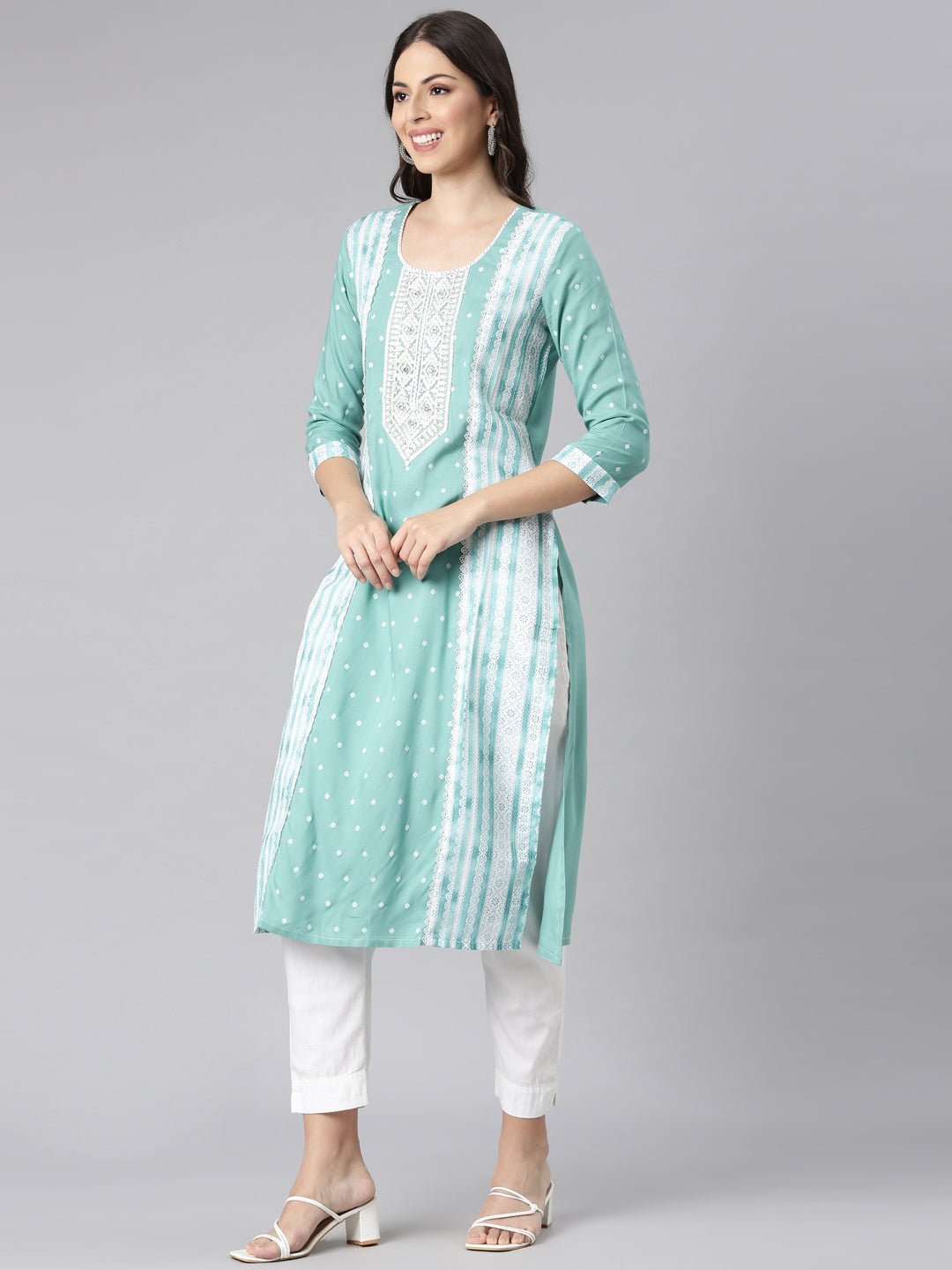 Quantumtera Sea Green Casual Solid Straight Kurta - Image 2