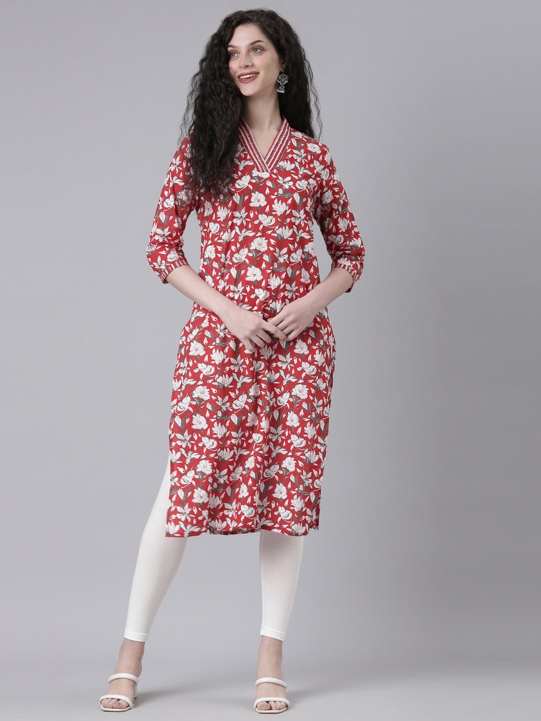 Quantumtera Red Casual Floral Straight Kurta - Image 5